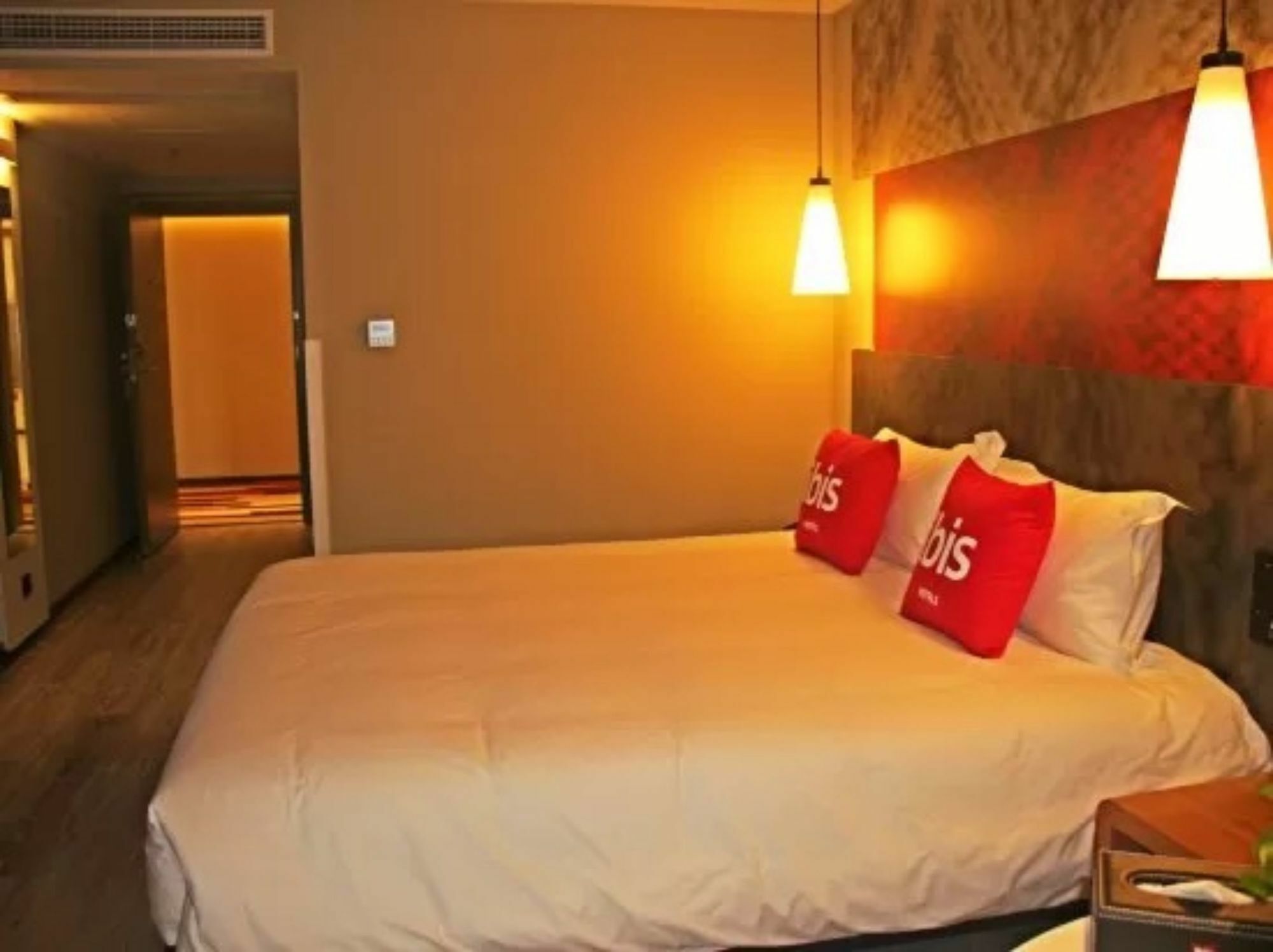 Ibis Dujiangyan Hotel Chengdu Exterior foto